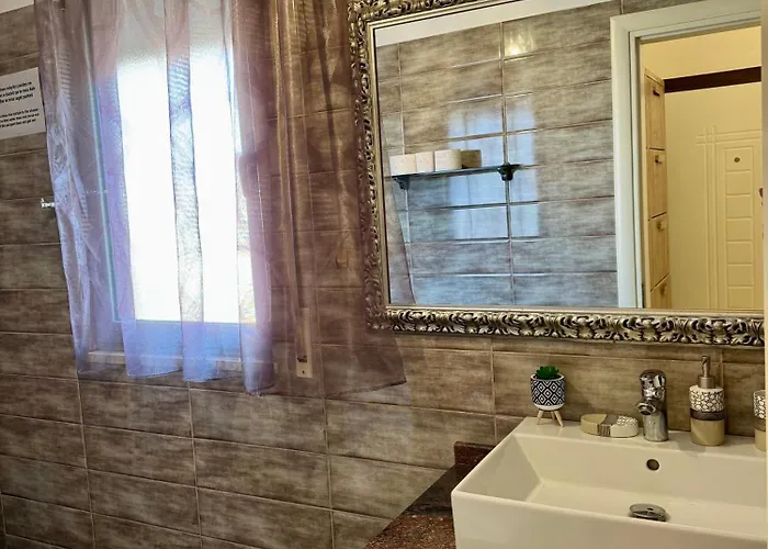 Ardbay * Golem (Tirana)